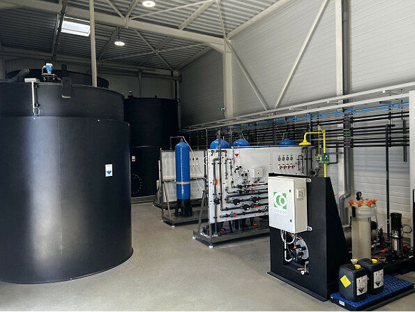 Station composée d’un évaporateur 8m3/j avec sa filtration/adsorption sur charbon actif